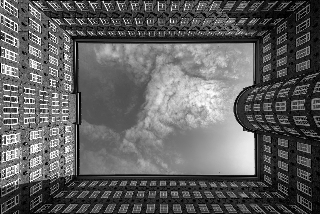 house, building, facade, architecture, hamburg, historical, germany, landmark, tourist, attraction, unesco world heritage, perspective, skyscraper, monochrome, black and white, chile house, hanseatic city, brick, historic center, tourist attraction, kontorviertel, world heritage, speicherstadt, sprinkenhof, kontorhaus